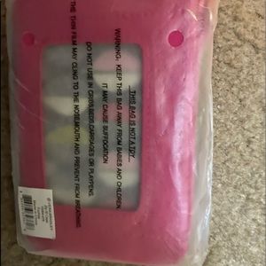 Vera Bradley wallet without lanyard